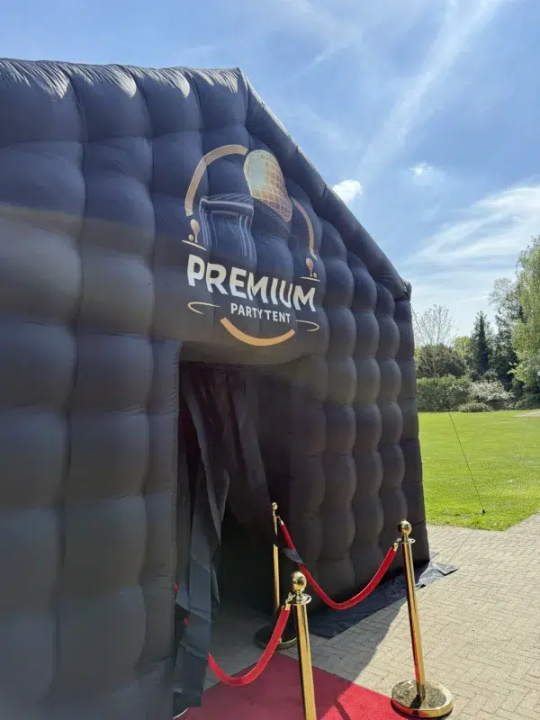 opblaasbare partytent of disco tent huren