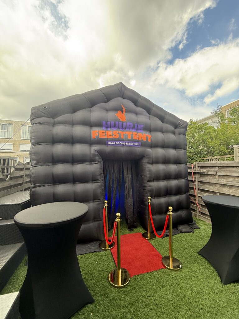 opblaasbare partytent of disco tent huren