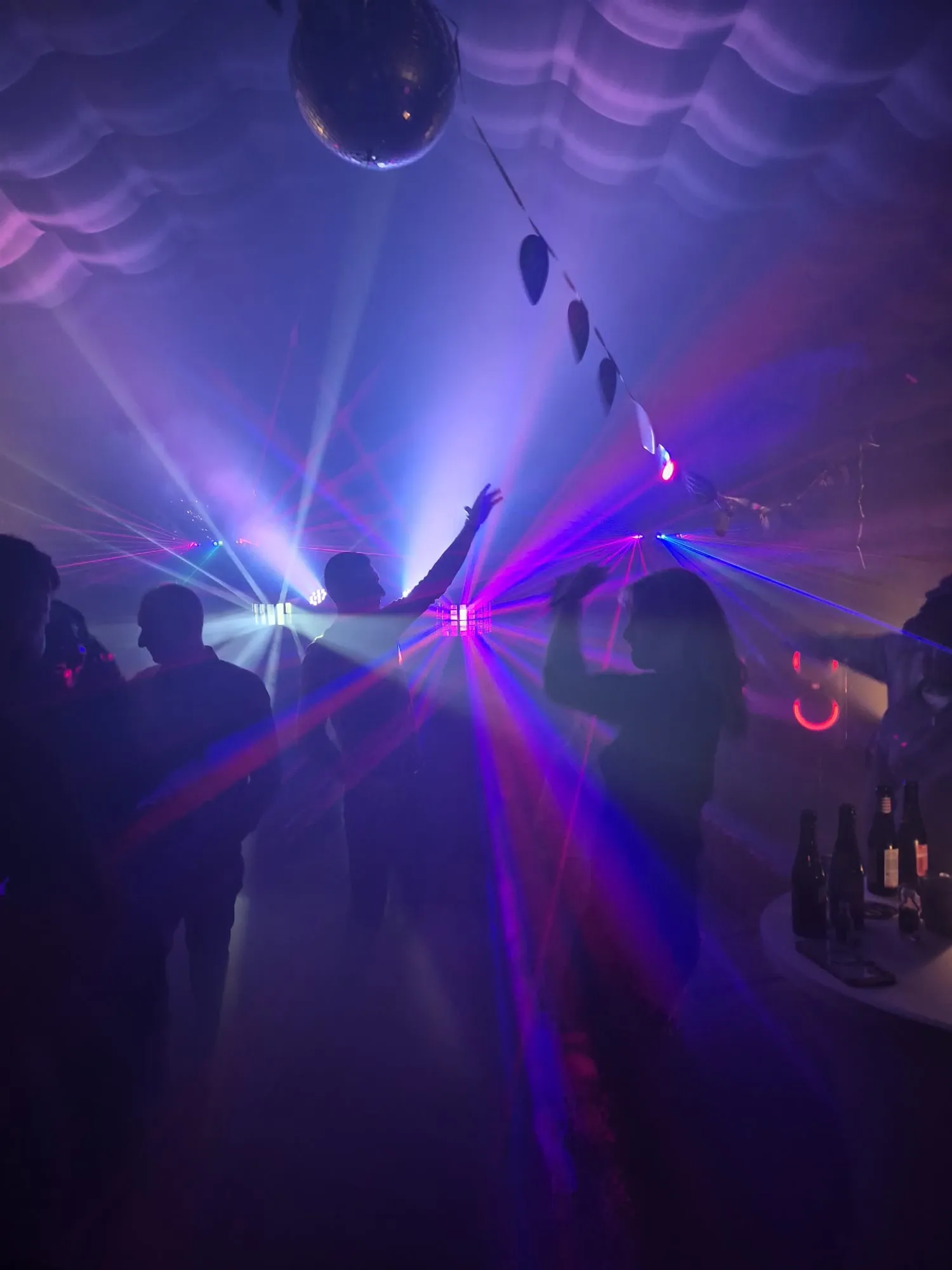 Luxe partytent verhuur compleet