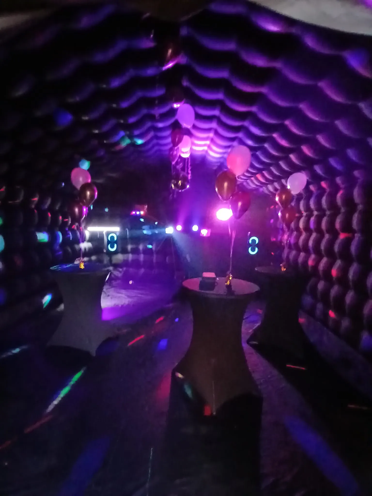 disco tent van de binnenkant 1