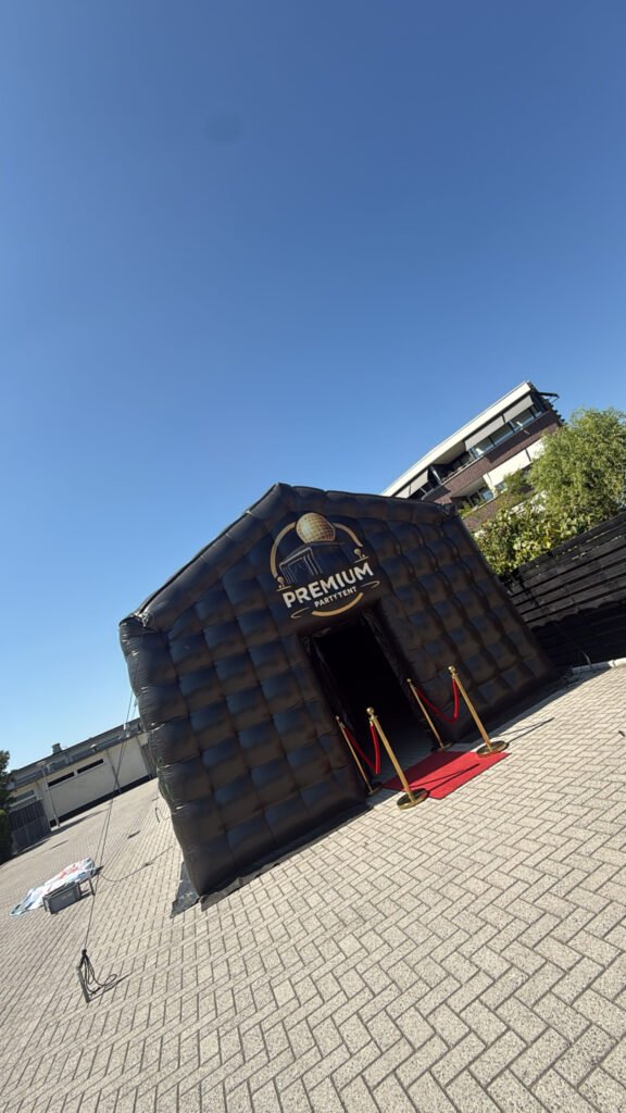 Verrassingsfeest op een parkeerplaats