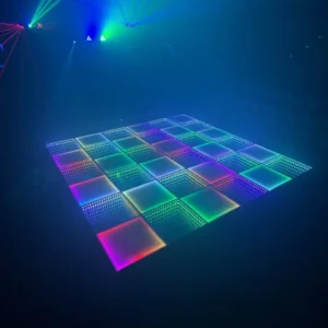 Verlichte LED dansvloer met wisselende kleuren en een lasershow in de discotent
